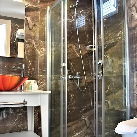 Modern Life Bodrum 3*