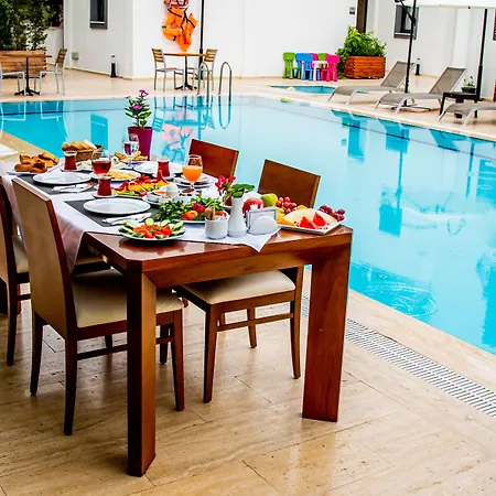 Modern Life Bodrum 3* Gümbet